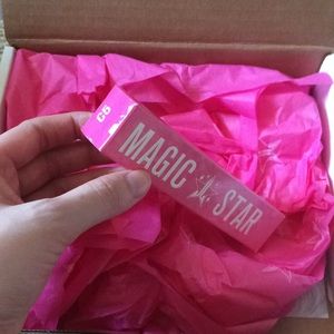 Jeffrey Star Concealer in C5